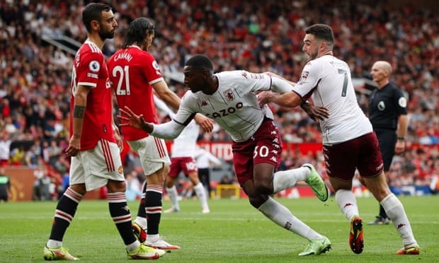  阿斯顿维拉补时绝平曼联，杰拉德球队展现韧性品格