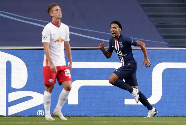  莱比锡红牛边路传中精准制导，高中锋头槌破门定乾坤  